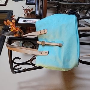Crossbody purse
